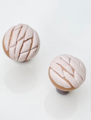 Pan Dulce 4 pk Studs